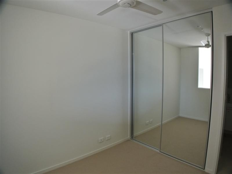 511/39-55 Kingsway, Glen Waverley VIC 3150