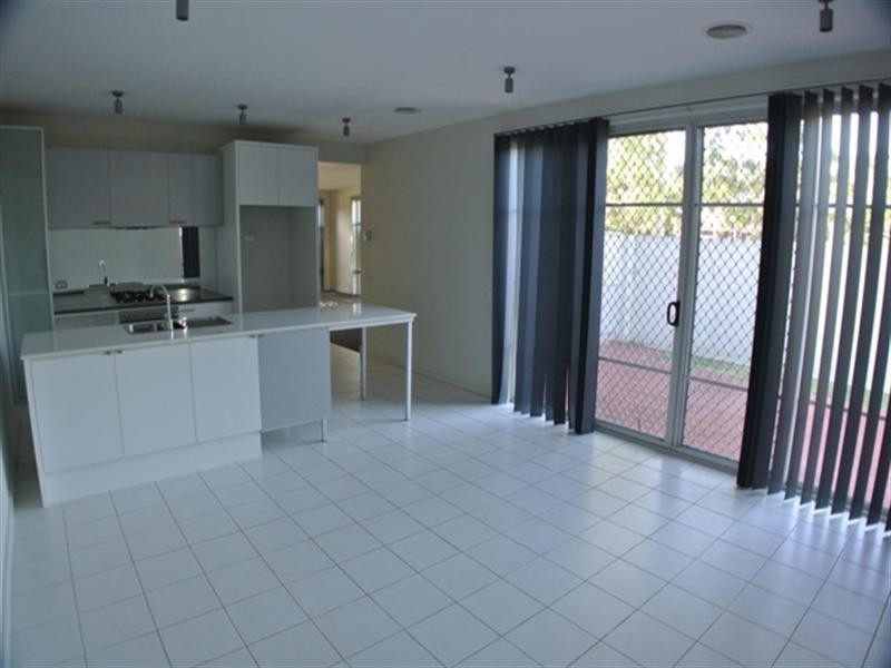 6 Cooley Lane, Mulgrave VIC 3170