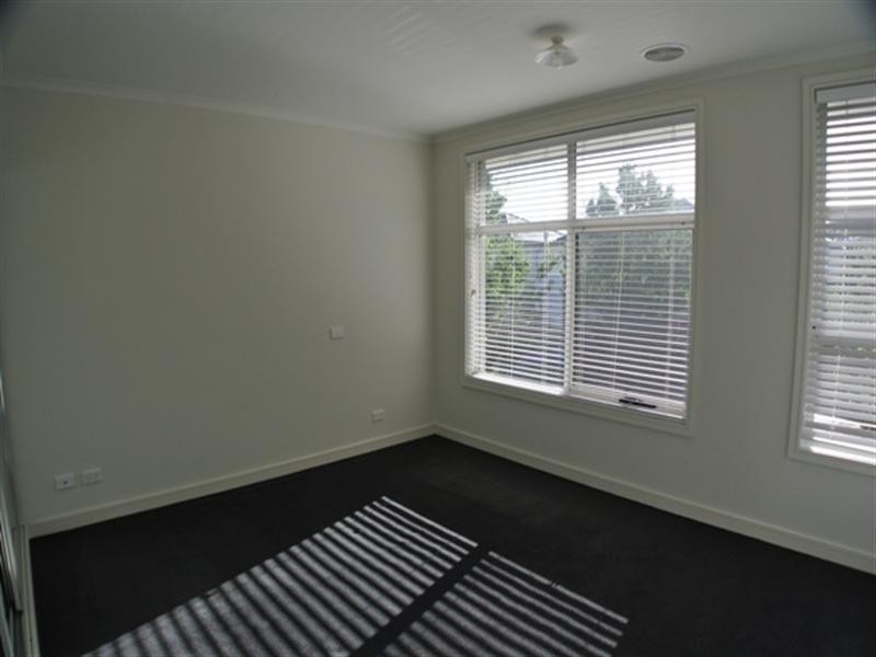 6 Cooley Lane, Mulgrave VIC 3170