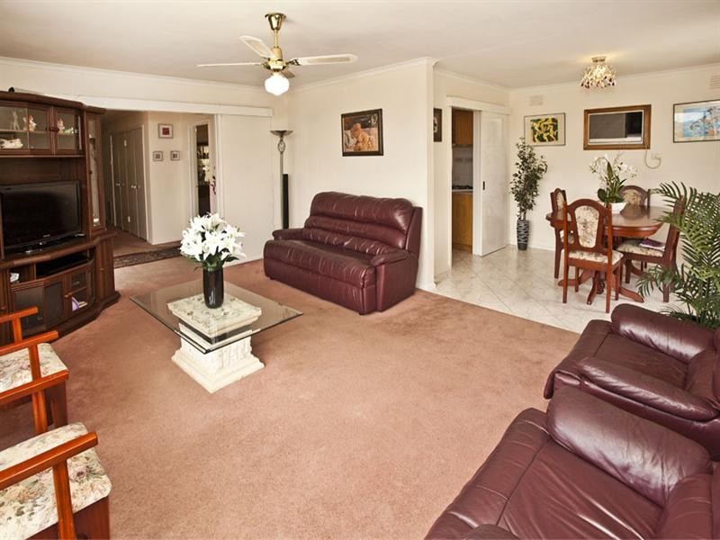 22 Chivers Avenue, Glen Waverley VIC 3150