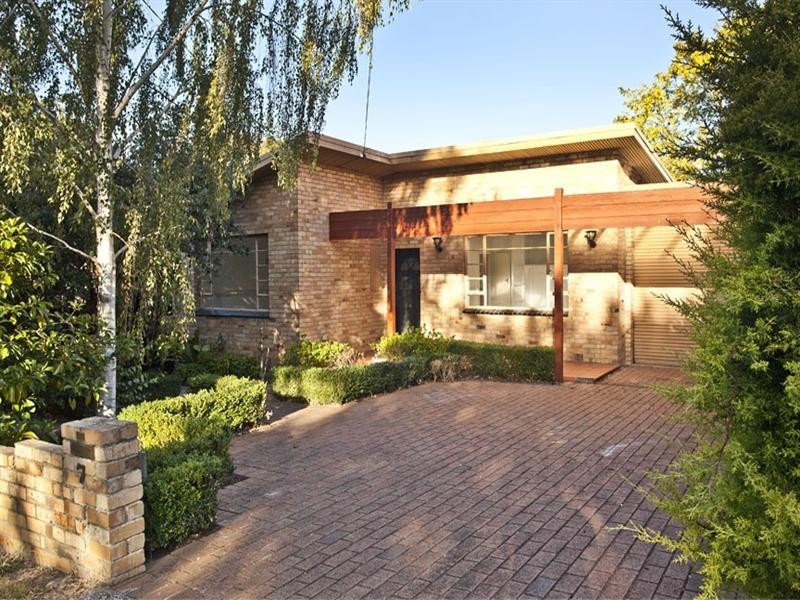 7 Highview Grove, Burwood East VIC 3151