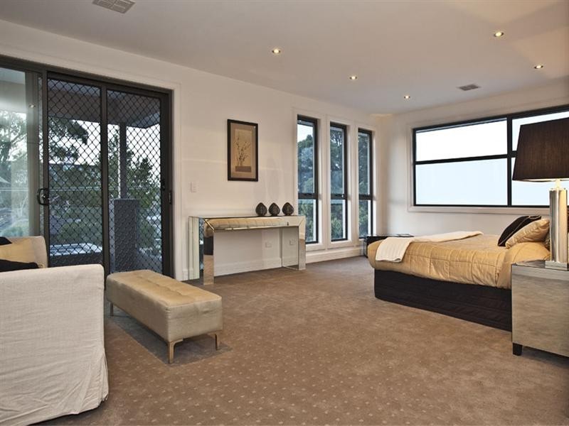 26 Mount Street, Glen Waverley VIC 3150