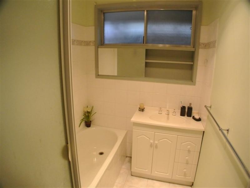 102 Capital Avenue, Glen Waverley VIC 3150