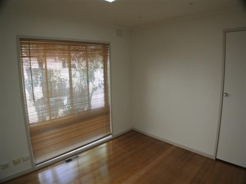 6 Myriong Avenue, Vermont South VIC 3133