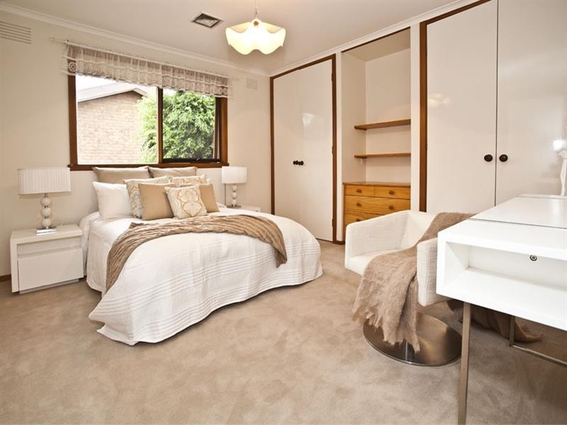 7 Dunbar Close, Wheelers Hill VIC 3150