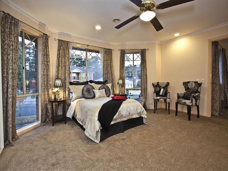 41 Pepperell Avenue, Glen Waverley VIC 3150