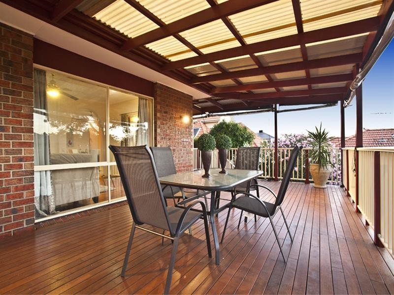 41 Pepperell Avenue, Glen Waverley VIC 3150