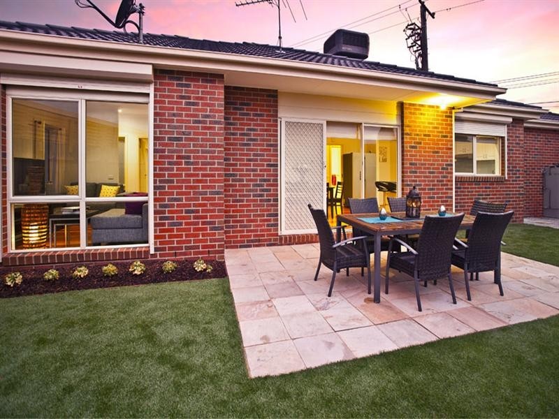 2/9 Jeanette Court, Mulgrave VIC 3170