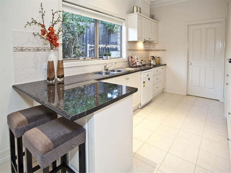 8/32-34 Burnett Street, Mitcham VIC 3132