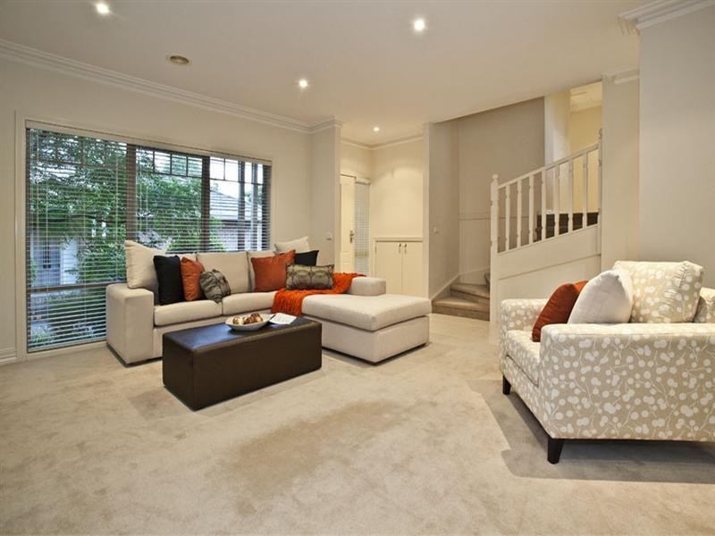 8/32-34 Burnett Street, Mitcham VIC 3132