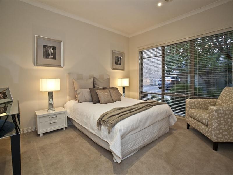 8/32-34 Burnett Street, Mitcham VIC 3132