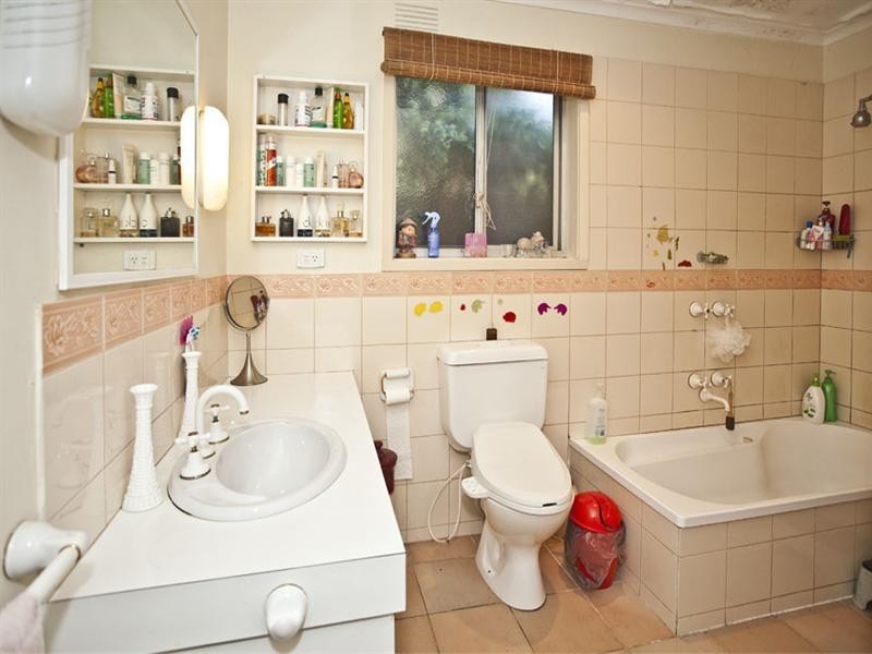 27 Charlotte Street, Glen Waverley VIC 3150