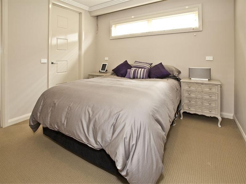 3B Chivers Avenue, Glen Waverley VIC 3150