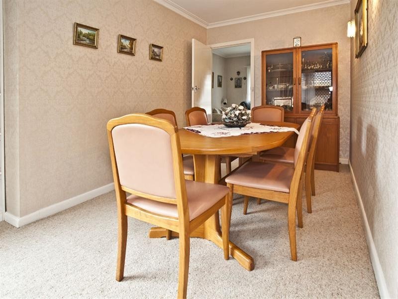 8 Lilian Street, Glen Waverley VIC 3150