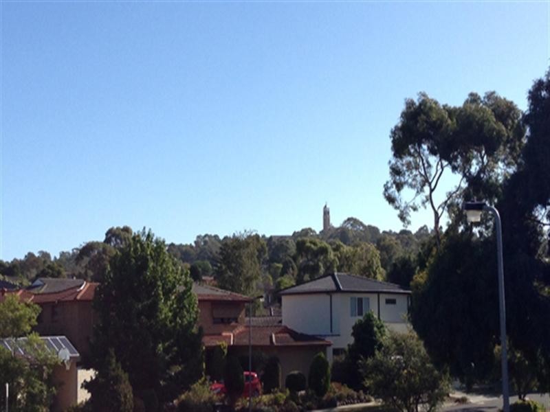 6 Strand Close, Glen Waverley VIC 3150