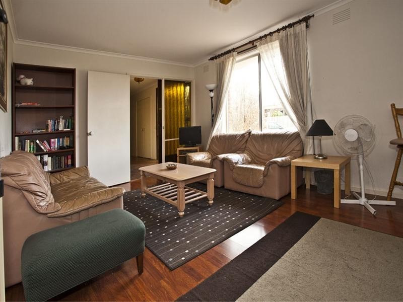 21 Sunrise Drive, Mulgrave VIC 3170