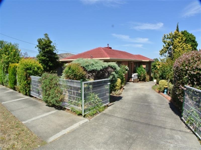 24 Mackellar Avenue, Wheelers Hill VIC 3150