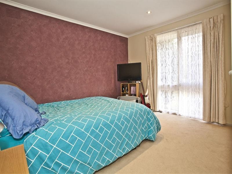 5 Timothy Court, Hallam VIC 3803