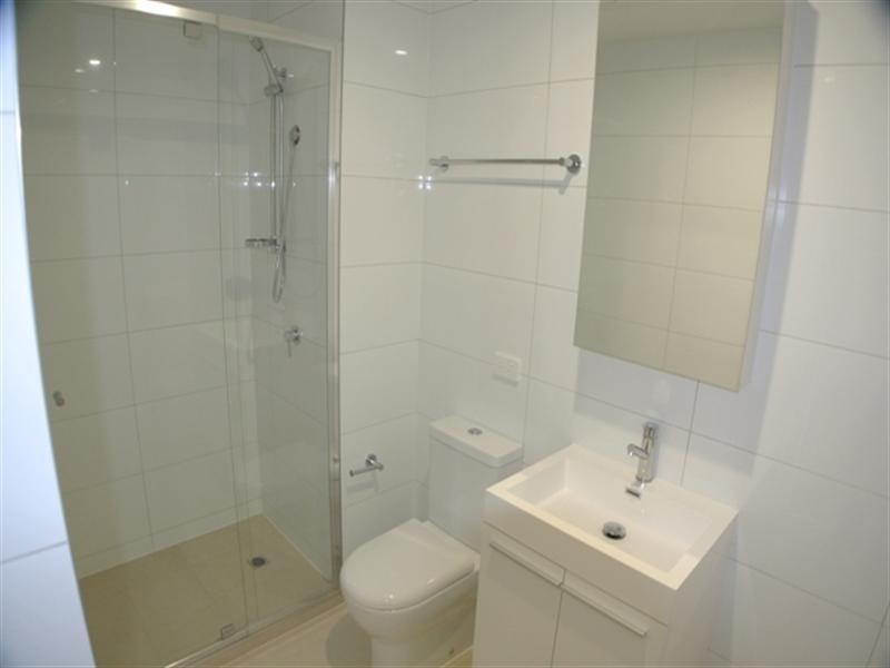 1112/39-55 Kingsway, Glen Waverley VIC 3150