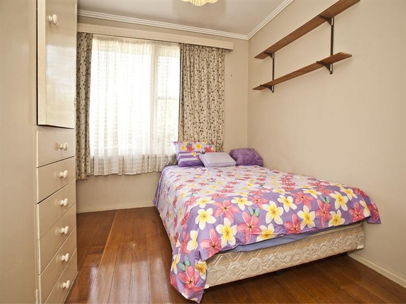 13 Fernhill Street, Glen Waverley VIC 3150