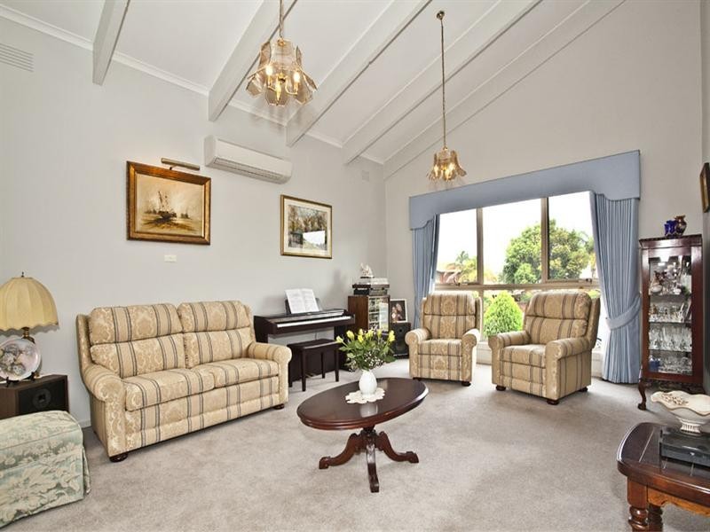 49 Atheldene Drive, Glen Waverley VIC 3150