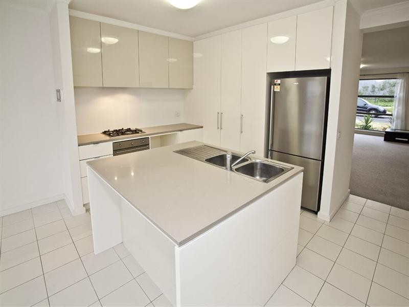 39 Brunton Crescent, Mulgrave VIC 3170