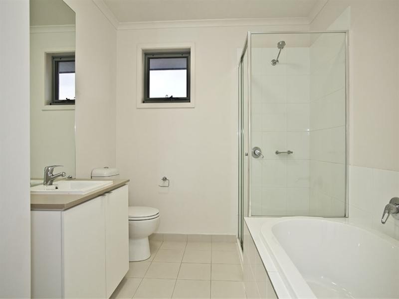 39 Brunton Crescent, Mulgrave VIC 3170