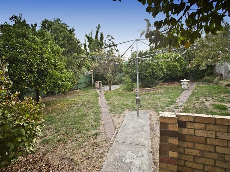 5 Howell Drive, Mount Waverley VIC 3149