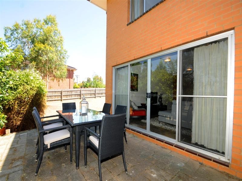 14 Barbara Avenue, Glen Waverley VIC 3150