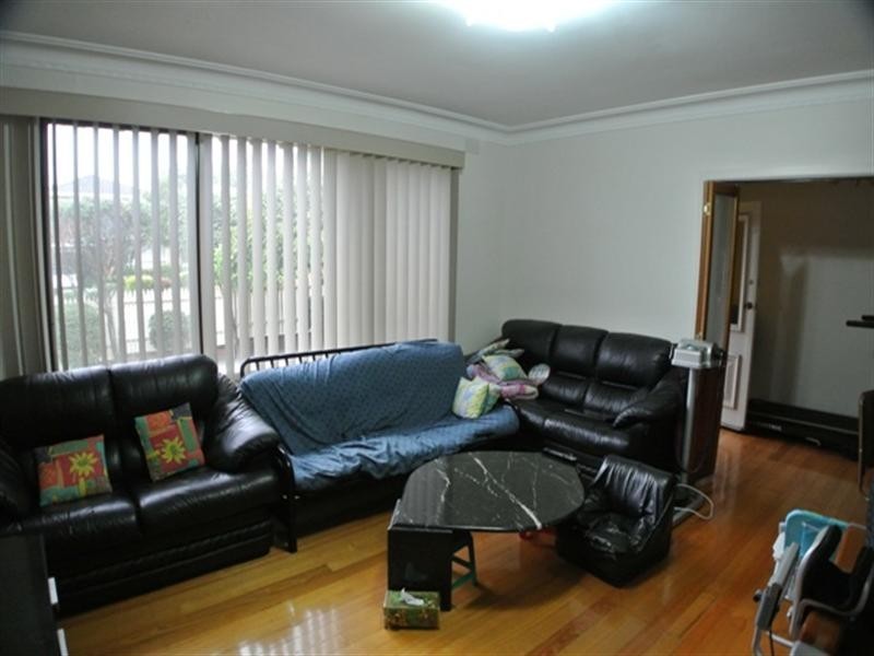 1/10 Rob Roy Street, Glen Waverley VIC 3150