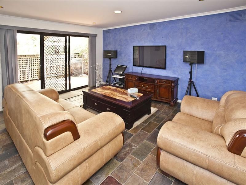 4 Weron Court, Vermont South VIC 3133