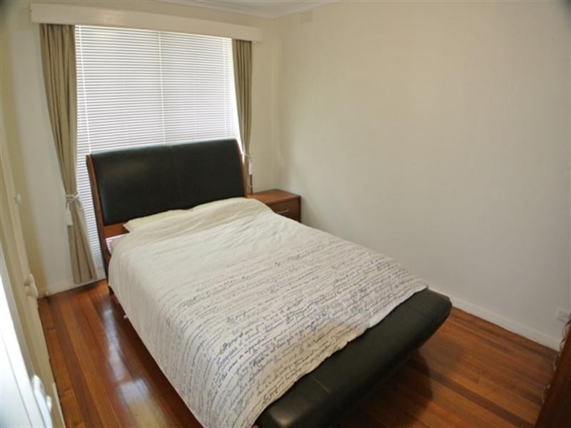 15/673 High Street Road, Glen Waverley VIC 3150