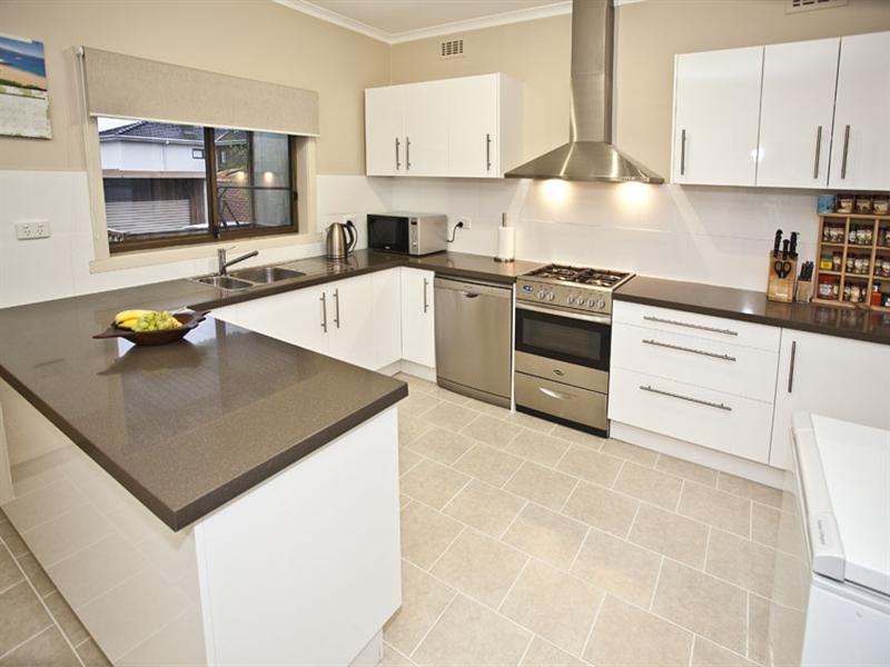 25 Wilma Avenue, Mulgrave VIC 3170