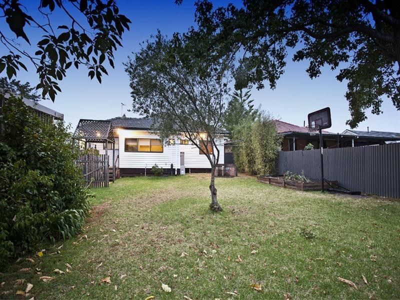 25 Wilma Avenue, Mulgrave VIC 3170