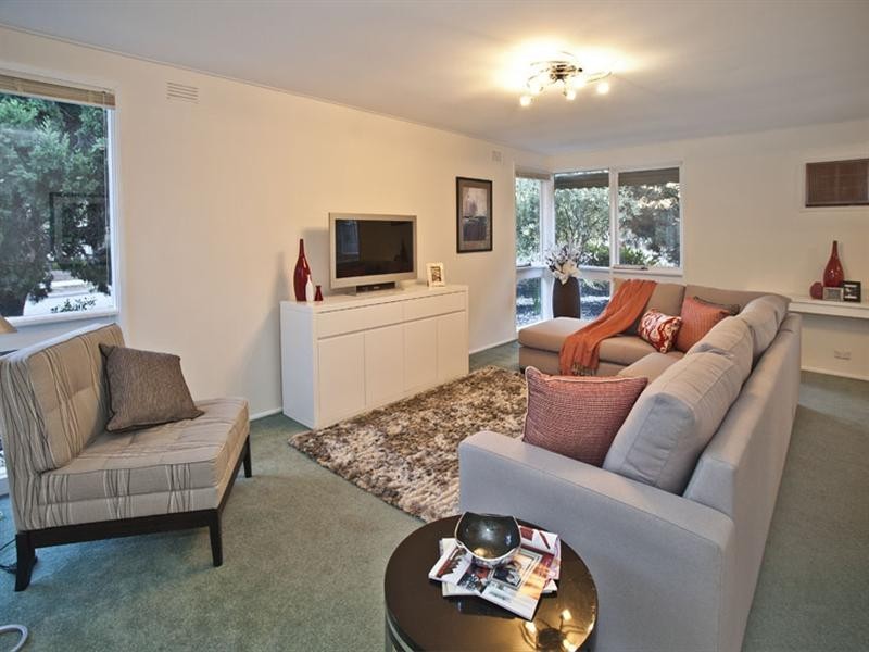 12 Withers Avenue, Mulgrave VIC 3170
