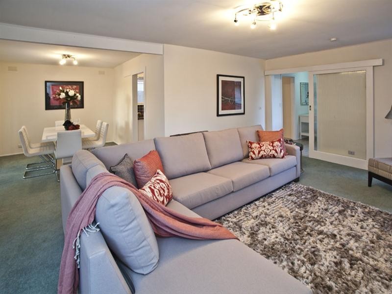 12 Withers Avenue, Mulgrave VIC 3170