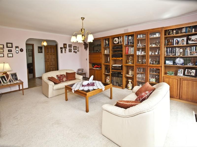 13 Miners Court, Mulgrave VIC 3170