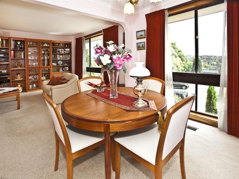 13 Miners Court, Mulgrave VIC 3170