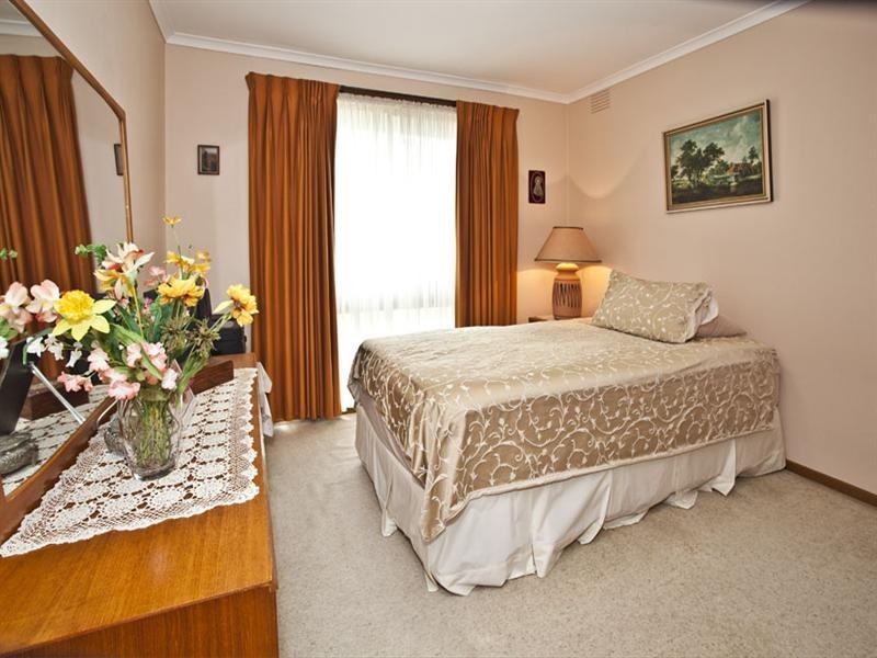 13 Miners Court, Mulgrave VIC 3170