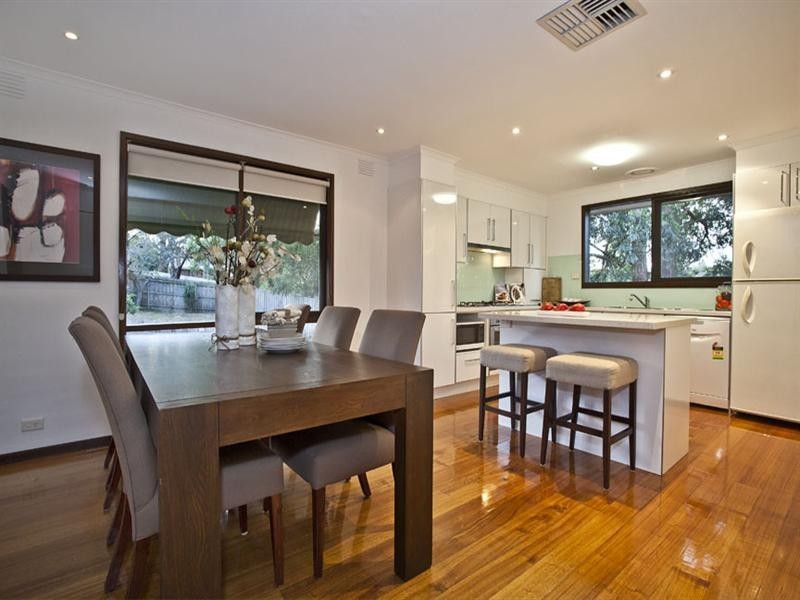 11 Rata Street, Wheelers Hill VIC 3150