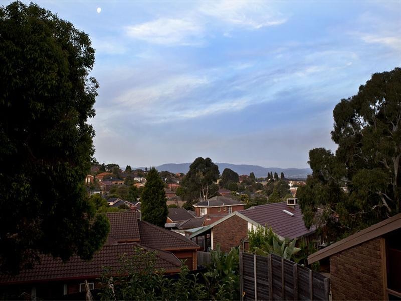 11 Rata Street, Wheelers Hill VIC 3150