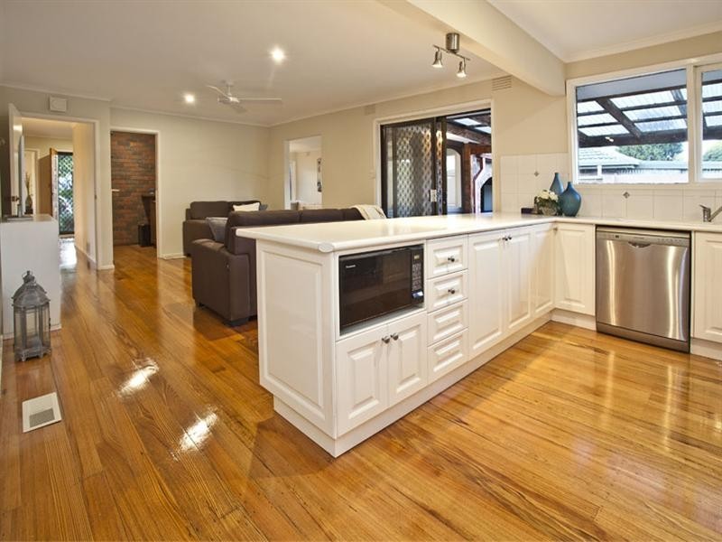 46 Rawdon Hill Drive, Dandenong North VIC 3175