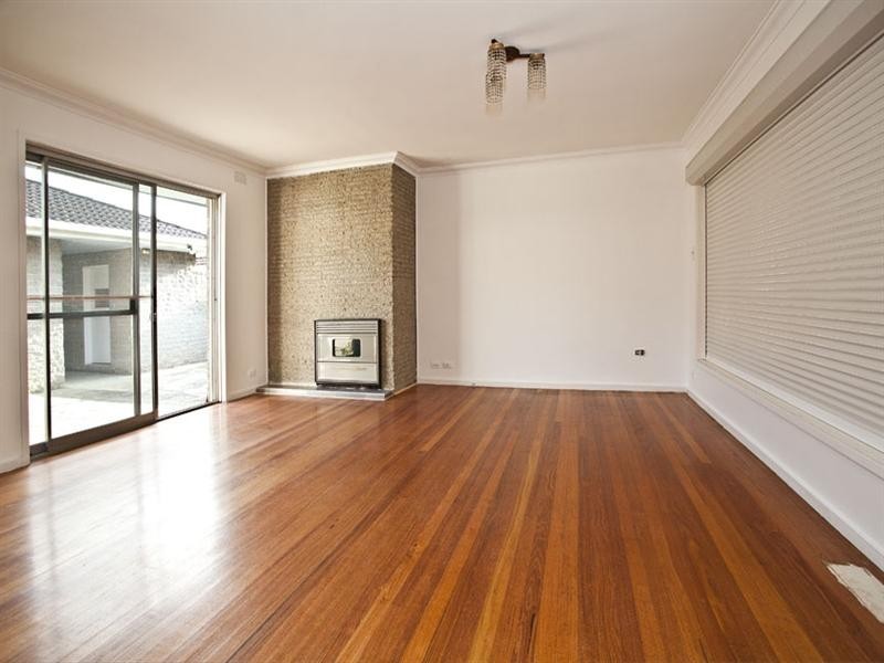 8 Academy Avenue, Wheelers Hill VIC 3150