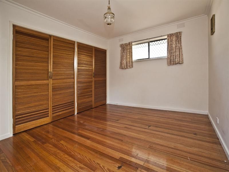 8 Academy Avenue, Wheelers Hill VIC 3150