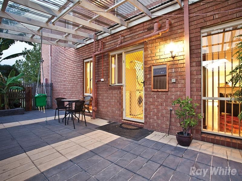 46 Jenola Parade, Wantirna South VIC 3152