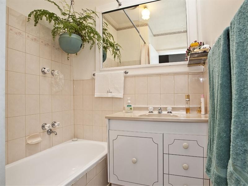 4 Bithel Street, Glen Waverley VIC 3150