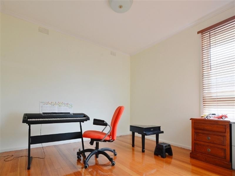 3 Hampstead Crescent, Glen Waverley VIC 3150