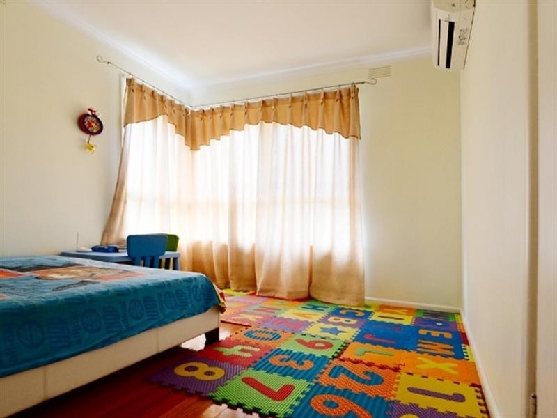 3 Hampstead Crescent, Glen Waverley VIC 3150