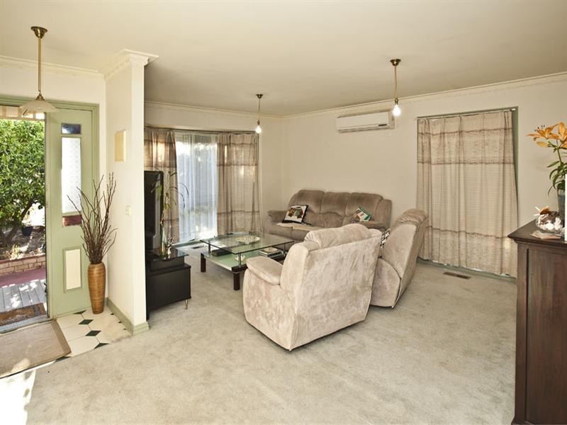 8 Cora Court, Mount Waverley VIC 3149