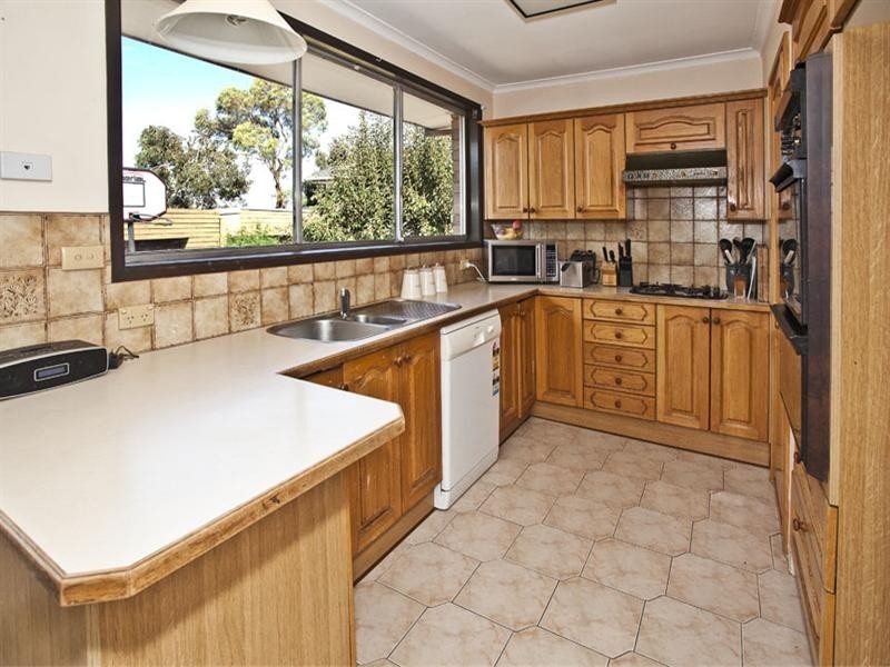 12 Andelana Avenue, Wheelers Hill VIC 3150